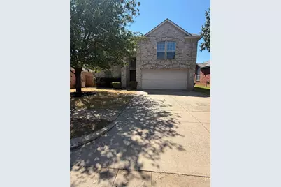 605 Prairie Gulch Drive, Fort Worth, TX 76140 - Photo 1