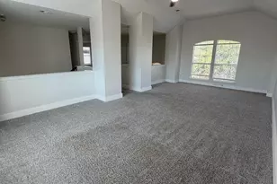 605 Prairie Gulch Dr, Fort Worth, TX 76140 - Photo 12