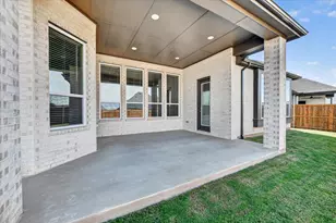 1005 Mumms Fld Dr, Fort Worth, TX 76247 - Photo 24