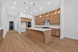 1005 Mumms Fld Dr, Fort Worth, TX 76247 - Photo 2