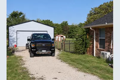 1813 County Road 123, Gainesville, TX 76240 - Photo 4