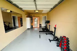 6735 Webster St, Dallas, TX 75209 - Photo 34