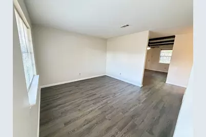 2004 Glenwick Lane, Irving, TX 75060 - Photo 4