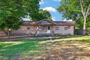 403 S Nash St, Garrett, TX 75119 - Photo 1