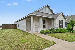 11013 Firebrush Ln, Fort Worth, TX 76108 - Photo 2