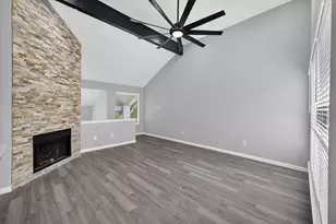 1618 San Francisco St, Carrollton, TX 75007 - Photo 10