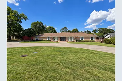 6545 Lyndon B Johnson Freeway, Dallas, TX 75240 - Photo 2