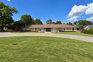 6545 Lyndon B Johnson Fwy, Dallas, TX 75240 - Photo 2