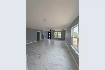 5523 San Jacinto Drive #9, Granbury, TX 76048 - Photo 4