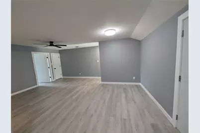 5523 San Jacinto Drive #9, Granbury, TX 76048 - Photo 24