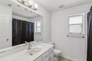 6215 Sandybrook Dr, Arlington, TX 76001 - Photo 22