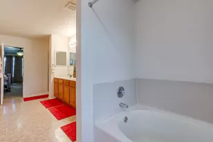 332 Sunset Oaks Dr, Fort Worth, TX 76112 - Photo 28