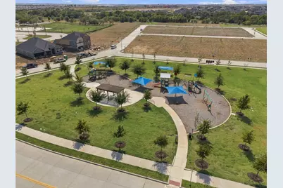 16917 Leatherflower Boulevard, Justin, TX 76247 - Photo 38