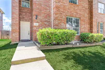 1133 Jamie Drive, Grand Prairie, TX 75052 - Photo 2