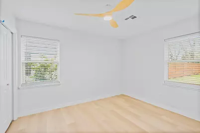 504 N Main Street, McGregor, TX 76657 - Photo 30