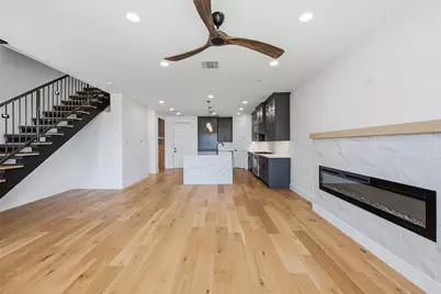 404 Vista Buena Trail, Fort Worth, TX 76111 - Photo 8