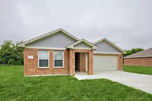 2912 Emma Ln, Mabank, TX 75147 - Photo 2
