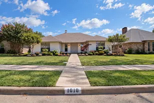 1010 Magnolia Dr, Carrollton, TX 75007 - Photo 2
