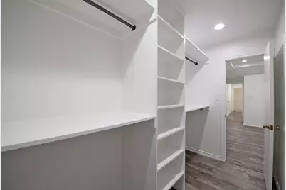 1010 Magnolia Drive, Carrollton, TX 75007 - Photo 16