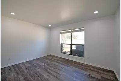 1010 Magnolia Drive, Carrollton, TX 75007 - Photo 24