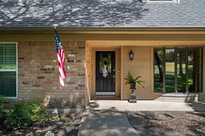 10026 Forest View Drive, Woodway, TX 76712 - Photo 2