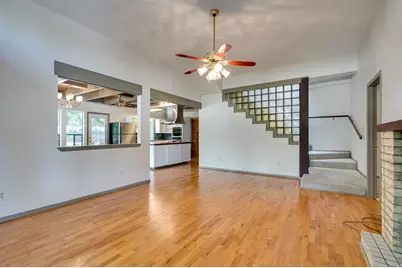 1301 Dublin Street, Grapevine, TX 76051 - Photo 6
