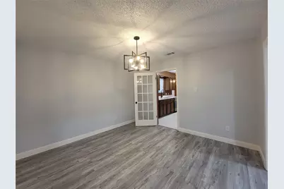 7405 Pinehurst Drive W, Fort Worth, TX 76134 - Photo 8