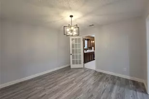 7405 Pinehurst Dr W, Fort Worth, TX 76134 - Photo 8