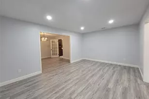 7405 Pinehurst Dr W, Fort Worth, TX 76134 - Photo 18