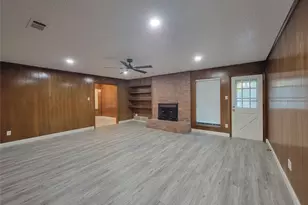 7405 Pinehurst Dr W, Fort Worth, TX 76134 - Photo 16