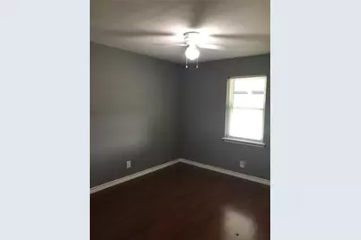303 Raymond Street, Farmersville, TX 75442 - Photo 6