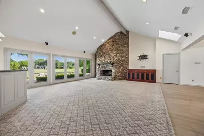 13217 Woodhaven Drive, Farmers Branch, TX 75234 - Photo 6