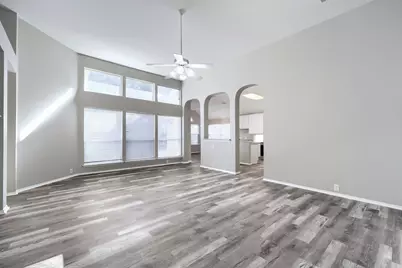 605 Oakbrook Drive, Burleson, TX 76028 - Photo 4