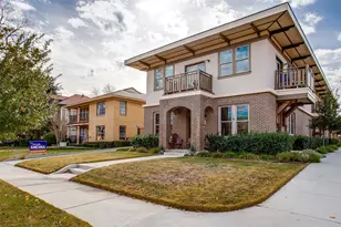 1038 Kings Hwy, Dallas, TX 75208 - Photo 2