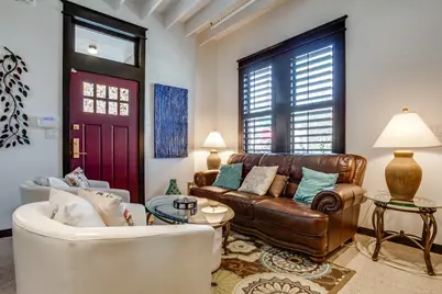 1038 Kings Highway #1, Dallas, TX 75208 - Photo 6