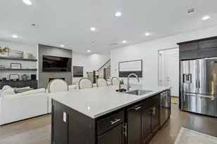 4146 Maison Ridge, Dallas, TX 75219 - Photo 14