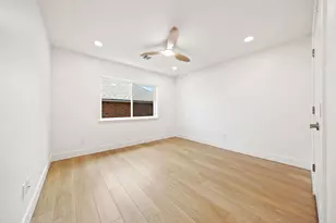 7504 Hughes Dr, Plano, TX 75024 - Photo 30
