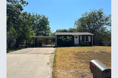 137 Lynn Drive, Azle, TX 76020 - Photo 14