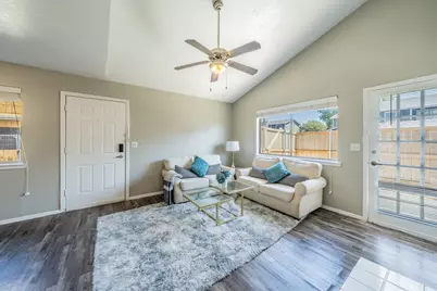 1122 Millview Drive #1503, Arlington, TX 76012 - Photo 16