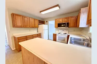 2126 Country Dell Drive, Garland, TX 75040 - Photo 10