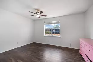 1821 E Grauwyler Rd, Irving, TX 75061 - Photo 22