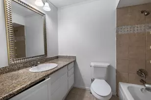 1821 E Grauwyler Rd, Irving, TX 75061 - Photo 20