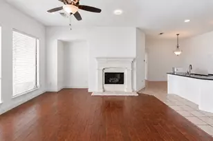 722 Arbol, Irving, TX 75039 - Photo 6