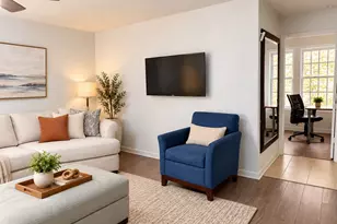 525 Towne House Ln, Richardson, TX 75081 - Photo 2