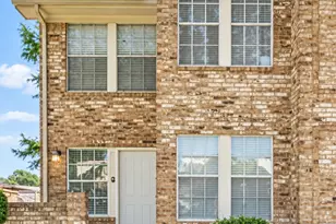 525 Towne House Ln, Richardson, TX 75081 - Photo 1