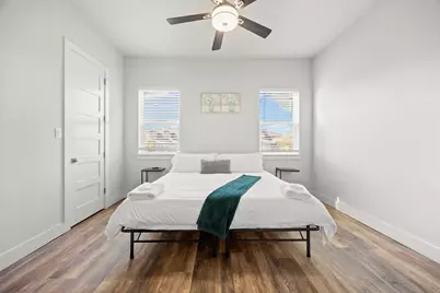2009 N Prairie Avenue #2009, Dallas, TX 75204 - Photo 36