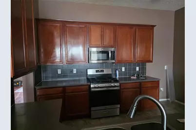 3315 Desert Sage, Grand Prairie, TX 75052 - Photo 10