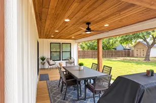 129 S Roberts Cut Off Rd, Fort Worth, TX 76114 - Photo 8