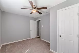 605 Lloyd, Italy, TX 76651 - Photo 18