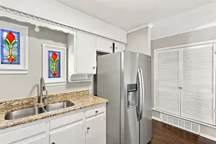 7544 Monterrey Dr, Fort Worth, TX 76112 - Photo 14